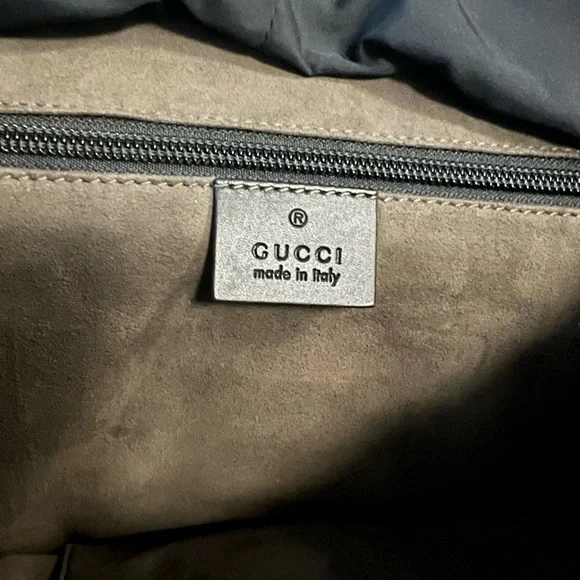 GUCCI backpack - Picture 4 of 9